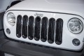 JEEP WRANGLER JK WKŁADKI GRILLA CZARNE ABS Z OTWOREM POD ZAMEK