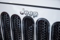 JEEP WRANGLER JK WKŁADKI GRILLA CZARNE ABS Z OTWOREM POD ZAMEK