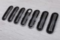 JEEP WRANGLER JK WKŁADKI GRILLA CZARNE ABS Z OTWOREM POD ZAMEK