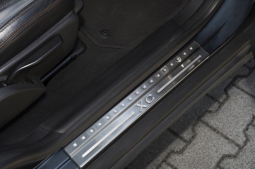 VOLVO XC60 I 2008-2017 LISTWY PROGOWE WEWNĘTRZNE DOLNE