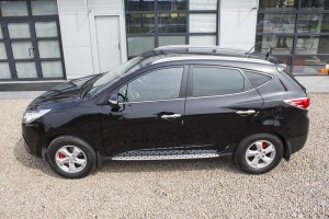 HYUNDAI ix35 LM 2010-2015 STOPNIE BOCZNE PROGI SAMOCHODOWE