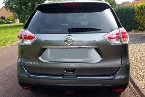 NISSAN X-TRAIL III T32 2014-2017 PRZED FACELIFTINGIEM LISTWA NA TYLNY ZDERZAK