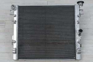 JEEP WRANGLER JK 2007-2018 WYCZYNOWA CHŁODNICA ALUMINIOWA