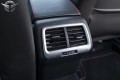 VOLKSWAGEN GOLF VII 2014+ OZDOBNA RAMKA NAWIEWU NA TYŁ