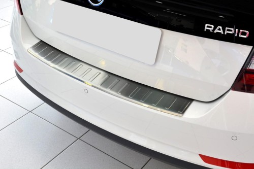 SKODA RAPID SPACEBACK 2013-2019 OCHRONNA LISTWA TYLNEGO ZDERZAKA STAL