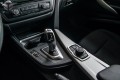 BMW SERIA 3 F30 2013-2018 OZDOBNA RAMKA PRZEŁĄCZNIKÓW NA KONSOLI