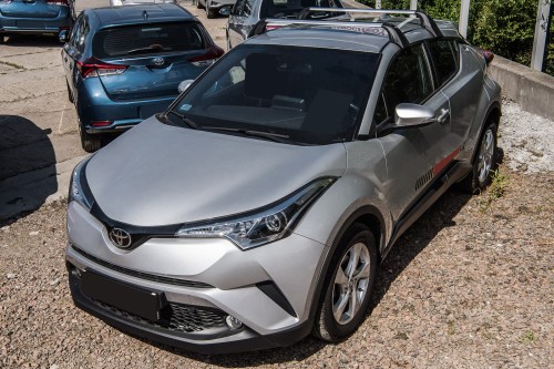 TOYOTA C-HR AX10 2016+ BELKI POPRZECZNE SREBRNE OEM PW30110001