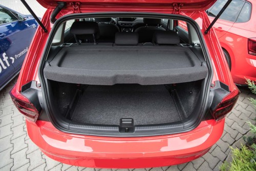 VOLKSWAGEN POLO MK5 V 6R 2009-2017 PÓŁKA BAGAŻNIKA 6R6867769B