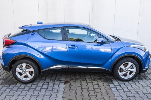 TOYOTA C-HR 2016+ OZDOBNE LISTWY DRZWI STAL