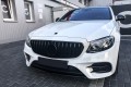 MERCEDES E-CLASS W213 2016-2020 PRZED FACELIFTINGIEM Z KAMERĄ GRILL GT PANAMERICANA CZARNY