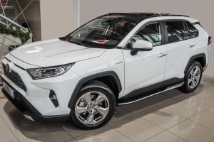 TOYOTA RAV4 V XA50 2019+ STOPNIE BOCZNE PROGI SAMOCHODOWE