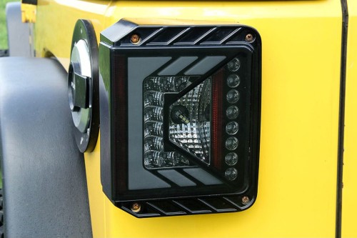 JEEP WRANGLER JK 2007-2018 LAMPY TYLNE LED
