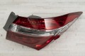 TOYOTA COROLLA XI 2013-2016 SEDAN PRZED LIFTINGIEM LAMPA TYLNA KAROSERYJNA LED PRAWA 81581-02570