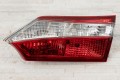 TOYOTA COROLLA XI E16 2013-2016 SEDAN PRZED FACELIFTINGIEM LAMPA KLAPY TYLNEJ PRAWA 8158102530