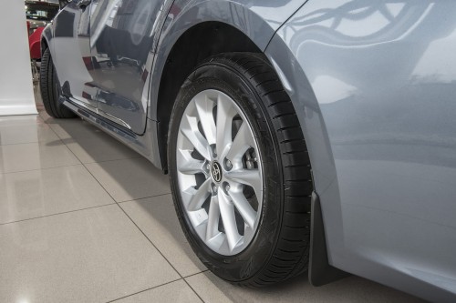TOYOTA COROLLA XII E21 2019+ SEDAN CHLAPACZE