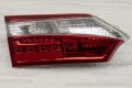 TOYOTA COROLLA XI E16 2013-2016 SEDAN PRZED FACELIFTINGIEM LAMPA KLAPY TYLNEJ LED LEWA 8159102540