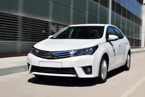 TOYOTA COROLLA XI 2013-2019 SEDAN SPOILER KLAPY TYLNEJ