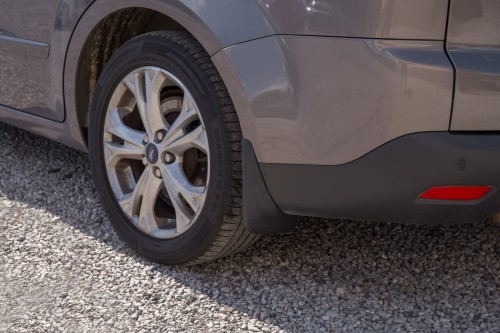FORD S-MAX 2010-2014 PO FACELIFTINGU CHLAPACZE