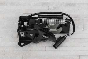 BMW SERIA 2 F22 2014+ ZAMEK POKRYWY SILNIKA CZĘŚĆ DOLNA LEWA 51237242548