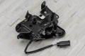 BMW SERIA 6 F13 2011-2018 LEWY ZAMEK POKRYWY SILNIKA 51237206453