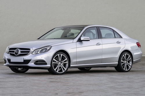MERCEDES E-CLASS W212 2013-2016 PO FACELIFTINGU CHROMOWANA LISTWA PRZEDNIEGO BŁOTNIKA LEWA A2126904382