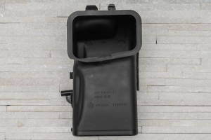 BMW SERIA 6 F06 GRAN COUPE 2012-2018 WLOT KANAŁ POWIETRZA CHŁODNICY 13717577471