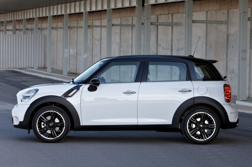 MINI PACEMAN R61 2012-2016 LISTWA BŁOTNIKA PRZEDNIA LEWA 51779800761