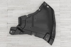 MERCEDES E-CLASS C238 2016-2020 PRZED FACELIFTINGIEM OSŁONA PRZEDNIEGO ZDERZAKA PRAWA Z KOMPLETEM ŚRUB A2135200600