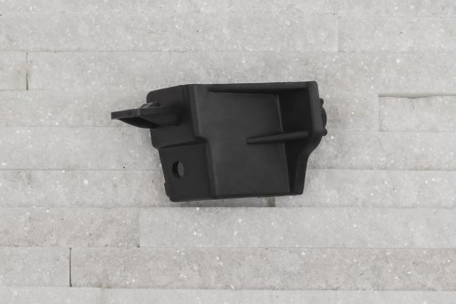 MAZDA 3 III BM 2013-2018 UCHWYT PRZEDNIEJ LAMPY LEWY BKC350162