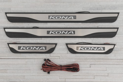 HYUNDAI KONA 2017+ WEWNĘTRZNE LISTWY PROGOWE LED