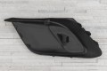 MAZDA 3 III BM 2013-2016 PRZED LIFTINGIEM PRAWA ZAŚLEPKA HALOGENU KRATKA ZDERZAKA BHN150C11A