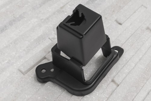 MAZDA 3 III BM 2013-2016 PRZED LIFTINGIEM WSPORNIK MOCOWANIE ATRAPY GRILLA PRAWE BJS7-50-153