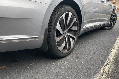 CHLAPACZE VOLKSWAGEN ARTEON 2017+ (10-33-3)