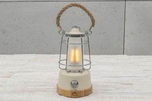 LAMPA LED VINTAGE CREAM ZE SZNUREM