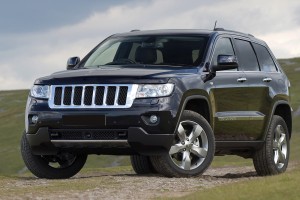 JEEP GRAND CHEROKEE IV WK2 2010-2014 PRZED FACELIFTINGIEM LISTWA DOKŁADKA PRZEDNIEGO ZDERZAKA 68078286AB 