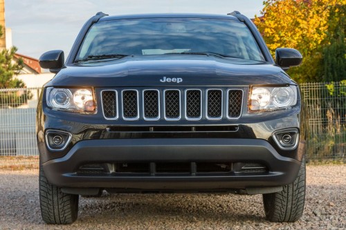 PRZEDNI ZDERZAK JEEP COMPASS 2011-16 68109861AC (9-6-1)