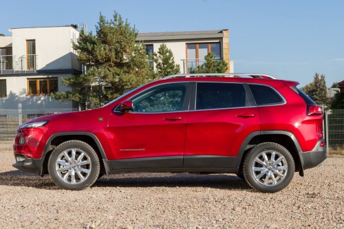 JEEP CHEROKEE V KL 2014-2018 PRZED LIFTINGIEM LISTWA PRZEDNIEGO BŁOTNIKA LEWA 68210315AE