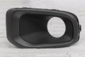 JEEP RENEGADE I BU 2015-2018 PRZED FACELIFTINGIEM RAMKA PRZEDNIEJ LAMPY PRZECIWMGIELNEJ PRAWA 5XB28XS9AA