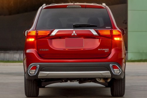 MITSUBISHI OUTLANDER III 2015-2021 NAKŁADKI TYLNYCH ŚWIATEŁ PRZECIWMGIELNYCH