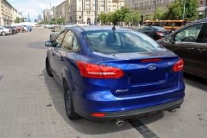 FORD FOCUS MK3 III 2010-2018 KAMERA COFANIA FULL HD DYNAMICZNE LINIE ZINTEGROWANA Z KLAMKĄ KLAPY TYLNEJ