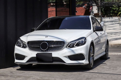 MERCEDES E-CLASS W212 2013-2016 GRILL DIAMOND CZARNY