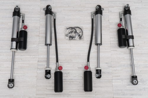 JEEP WRANGLER JL AMORTYZATORY REGULOWANE ZE ZBIORNIKIEM LIFT 2,5"