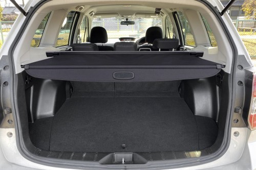 SUBARU FORESTER II SG 2003-2008 ROLETA BAGAŻNIKA CZARNA 65550SA010ND