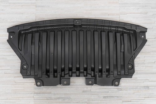 MERCEDES E-CLASS W213 2016-2020 PRZED FACELIFTINGIEM OSŁONA PRZEDNIEGO ZDERZAKA Z KOMPLETEM ŚRUB A2135200100