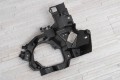 MAZDA 6 III GJ 2014-2018 PO PIERWSZYM LIFTINGU WSPORNIK PRZEDNIEJ LAMPY PRZECIWMGIELNEJ PRAWY G46L51694