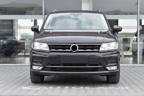 VW TIGUAN II AD 2016-2020 PRZED LIFTINGIEM KRATKA ZDERZAKA LEWA 5NG853665C