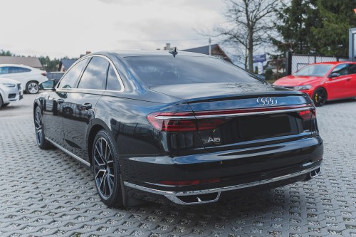 AUDI A8 D5 2017+ CHLAPACZE