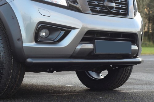 NISSAN NAVARA NP300 2014-2019 PRZED FACELIFTINGIEM LAMPA PRZECIWMGIELNA Z MOCOWANIEM PRAWA 261508994A
