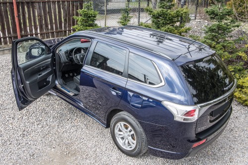 MITSUBISHI OUTLANDER III 2013-2021 WEWNĘTRZNE LISTWY PROGOWE