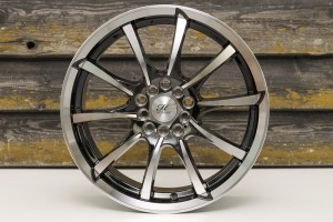 SUZUKI VITARA 14+ S-CROSS 13+ FELGA 17X7 5/114,3 ET/40 OC 73,1